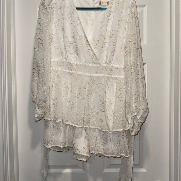 NWOT - Altar'd State Ivory and Gold Lace Romper with Rose Pattern - Picture 2 of 5